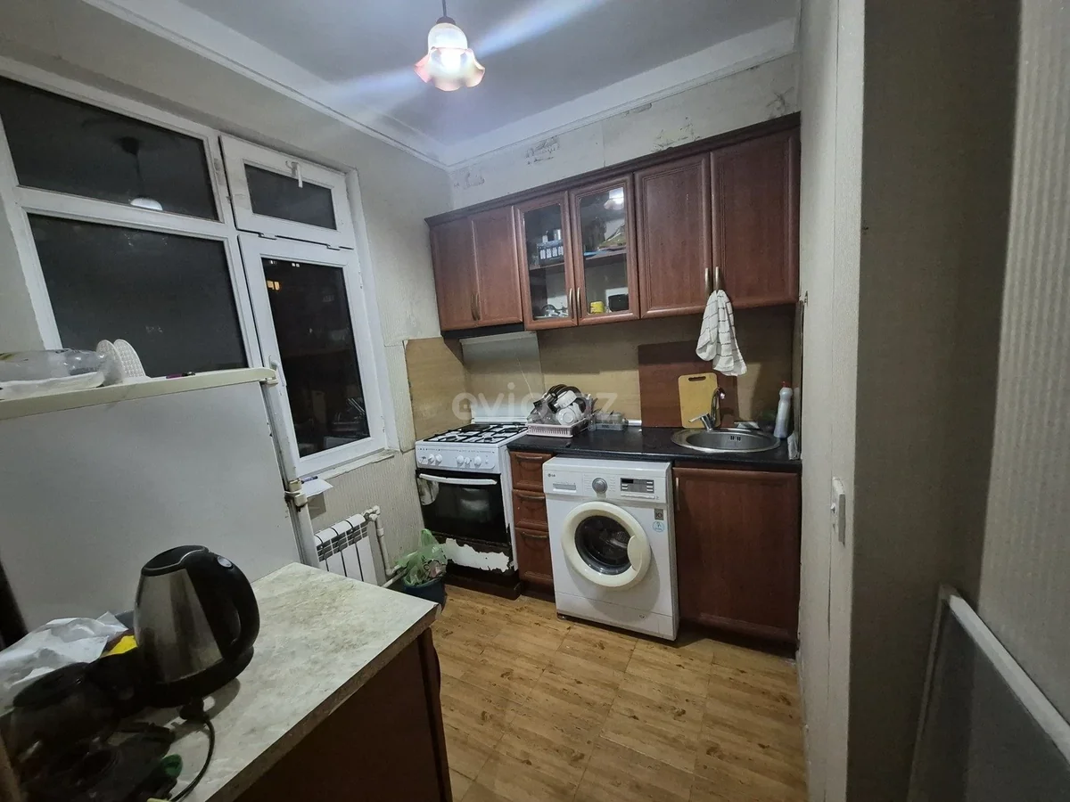 2 otaqlı orta təmirli mənzil satılır Bakıxanov qəsəbəsində — Mənzil, Bakı (12)