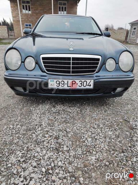 Mercedes E 240, 2.4 L, 2000 il, 260 000 km — Hacıqabul