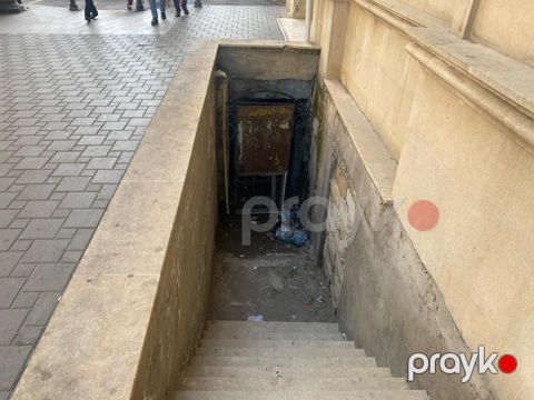 Satılır obyekt 263 m² — Bakı