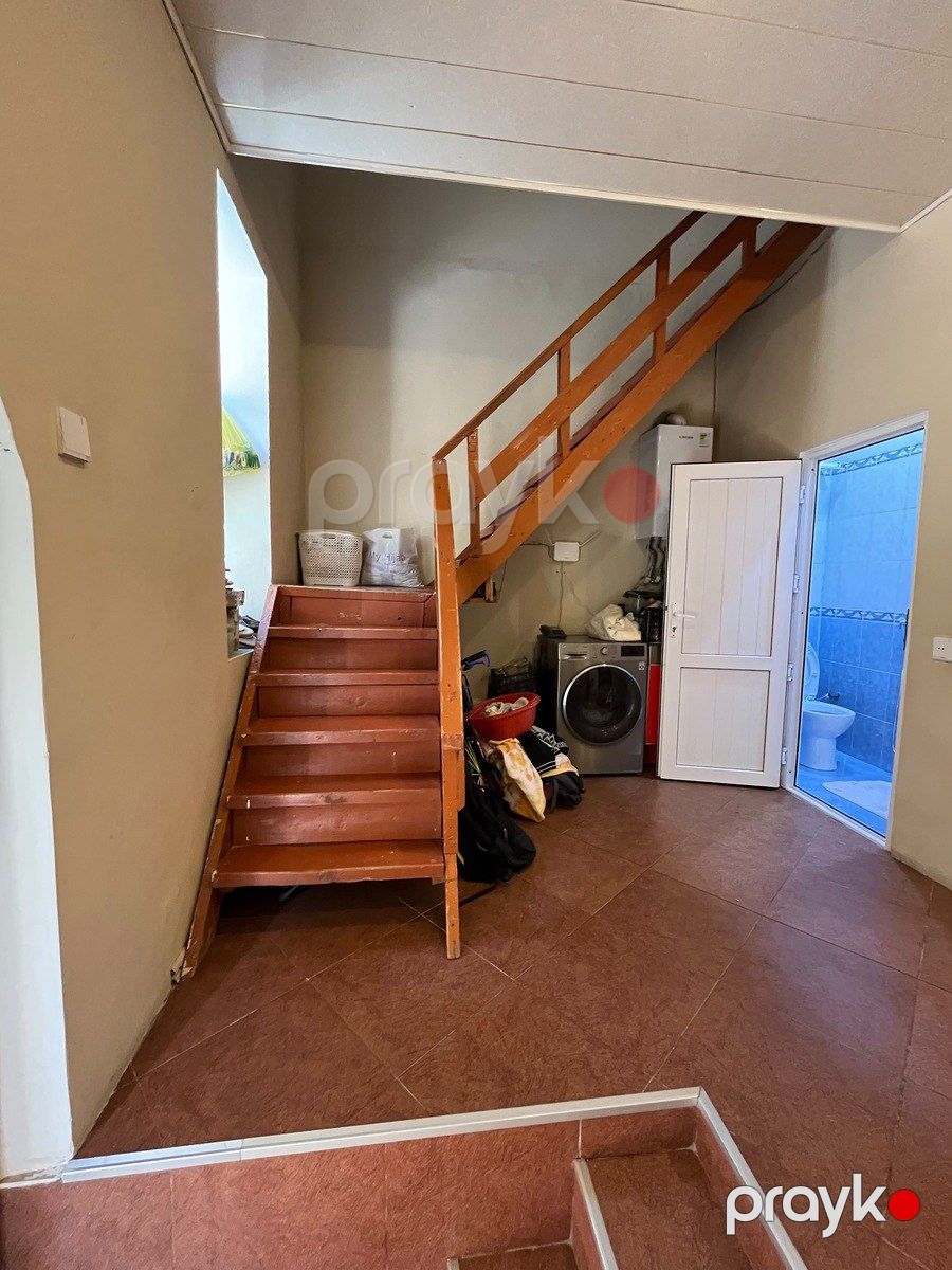 Satılır 5 otaqlı köhnə tikili 116 m² — Mənzil, Bakı (4)