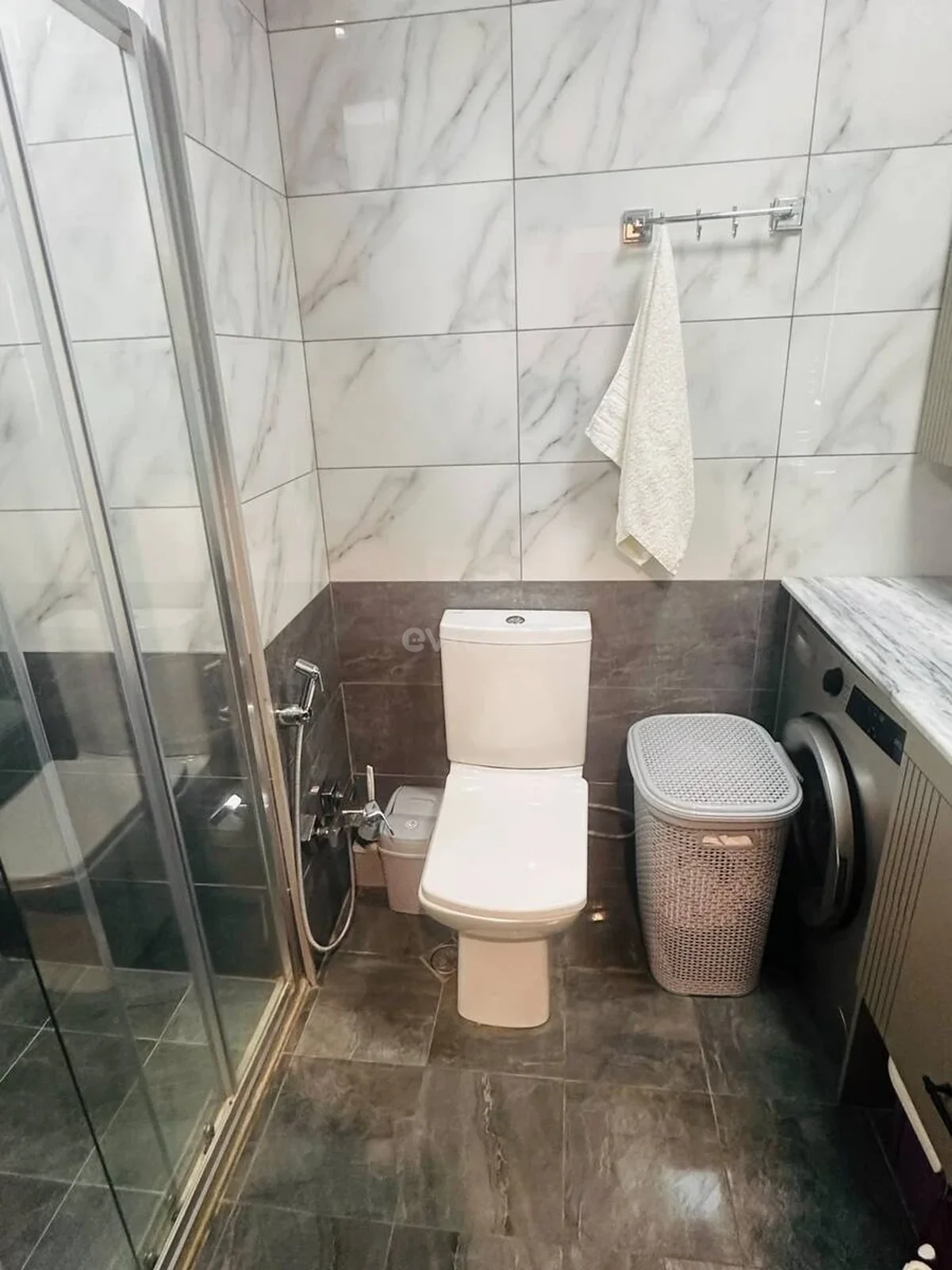 2 otaqlı tam təmirli mənzil satılır Yeni Günəşli qəsəbəsində — Mənzil, Bakı (7)