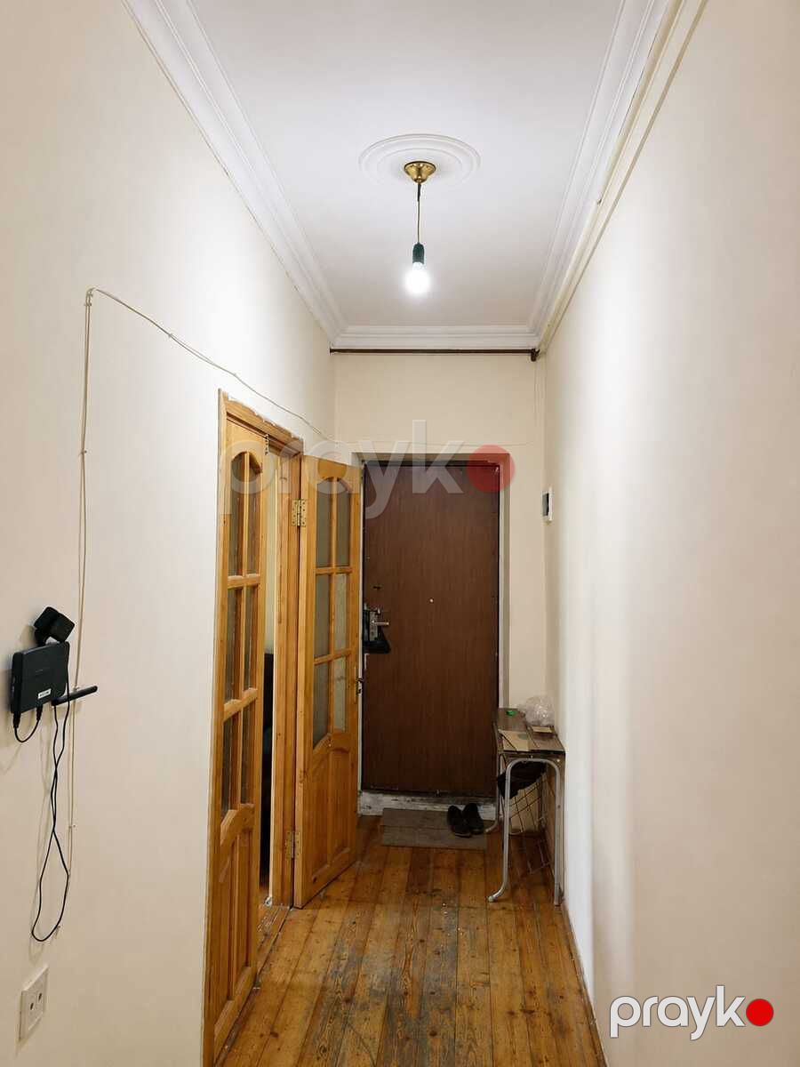 Satılır 2 otaqlı köhnə tikili 65 m² — Mənzil, Bakı (8)