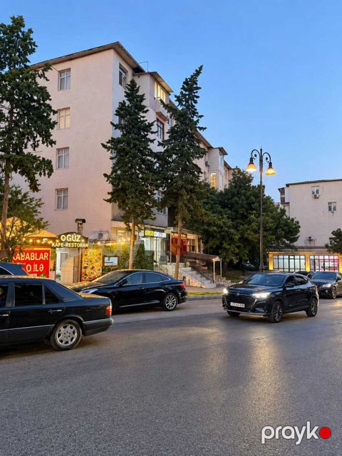 Satılır 3 otaqlı köhnə tikili 85 m² — Bakı