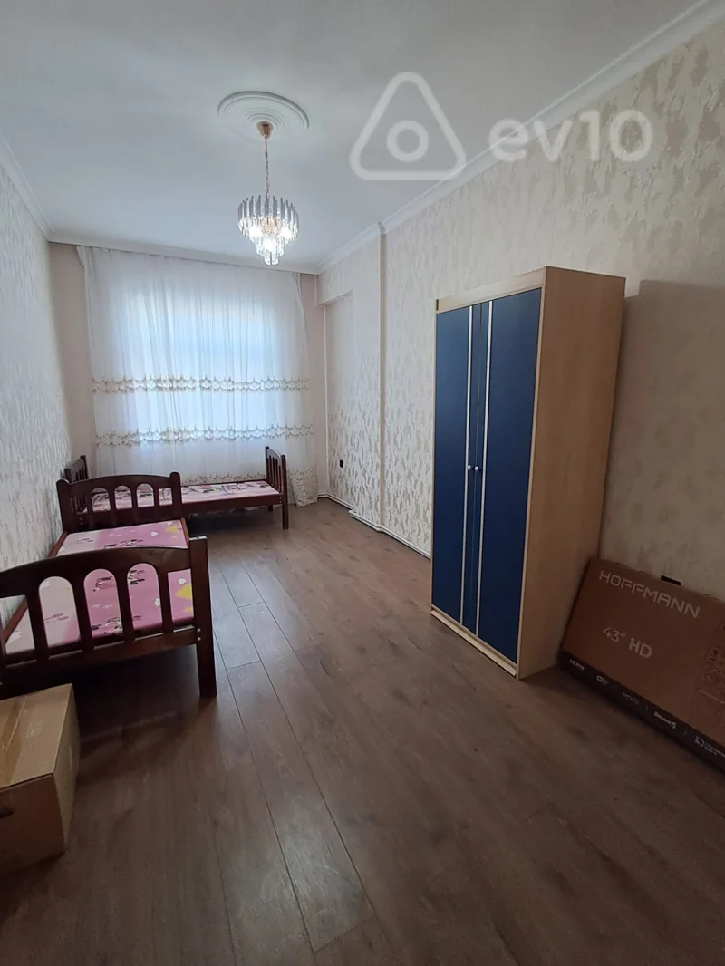 3 otaqlı mənzil, 115 m², Yasamal rn Akim Abbasov kucesi — kirayə — Mənzil, Bakı (4)