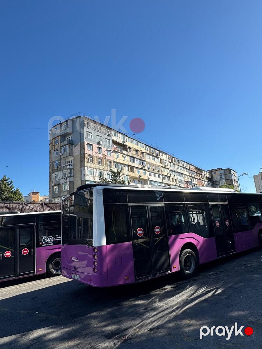 Satılır 2 otaqlı köhnə tikili 48 m² — Mənzil, Bakı (9)