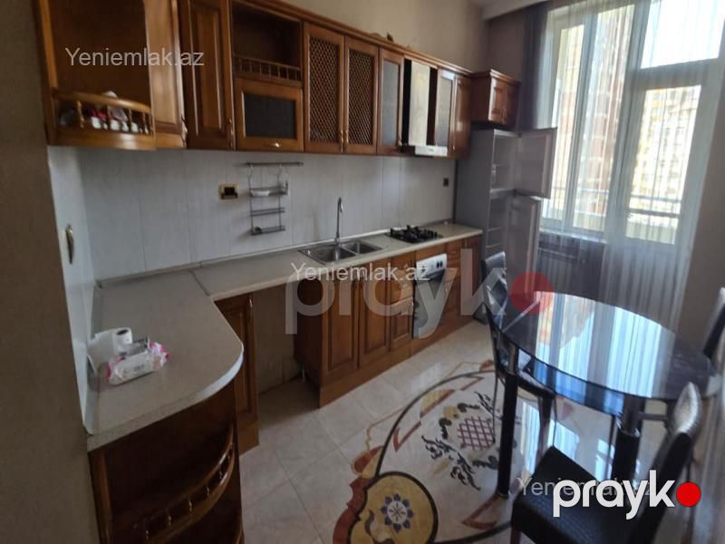 Satılır 4 otaqlı Bina evi menzil (Yeni tikili), 200 m², Nəsimi rayonu — Mənzil, Bakı (9)