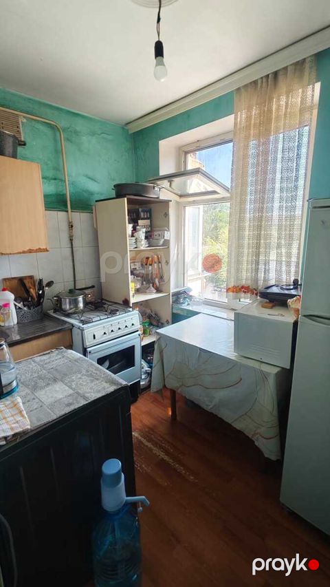 Satılır 2 otaqlı köhnə tikili 44 m² — Bakı