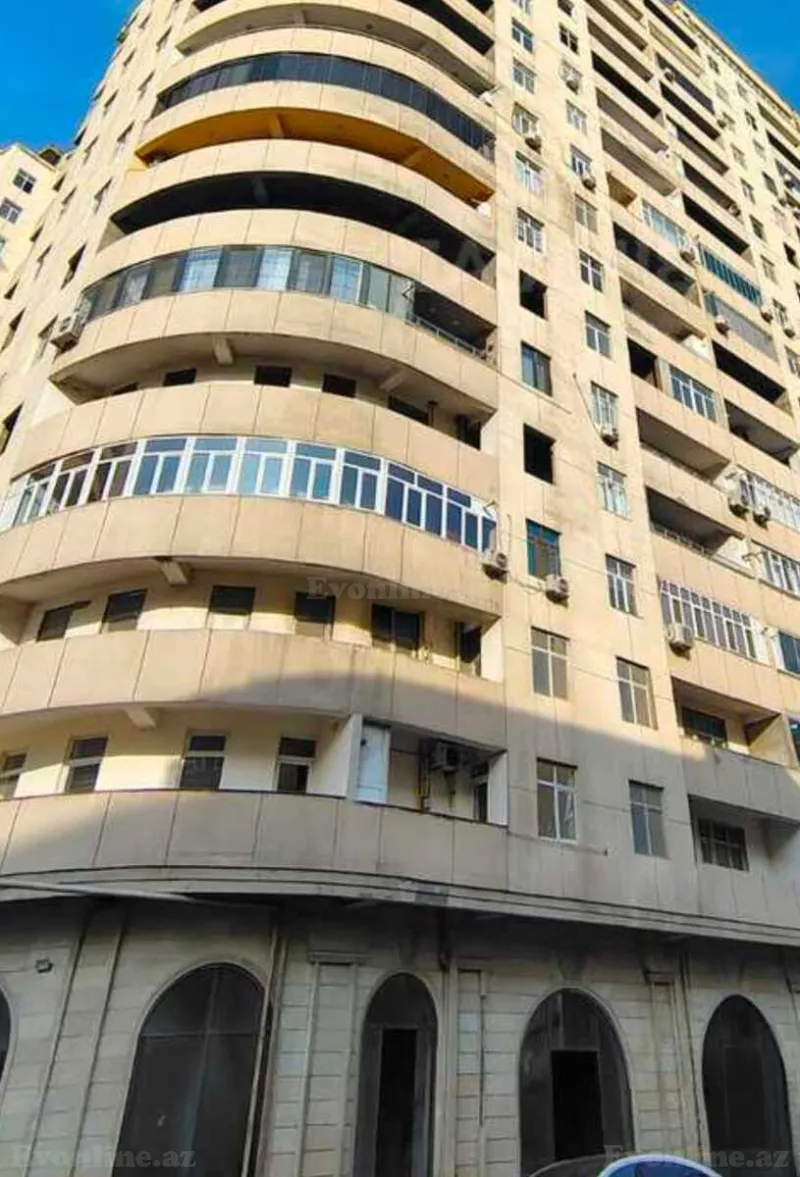 Satılır 4 otaqlı Mənzil Yeni tikili 209 m² Bakı, Nərimanov r., Gənclik m — Bakı