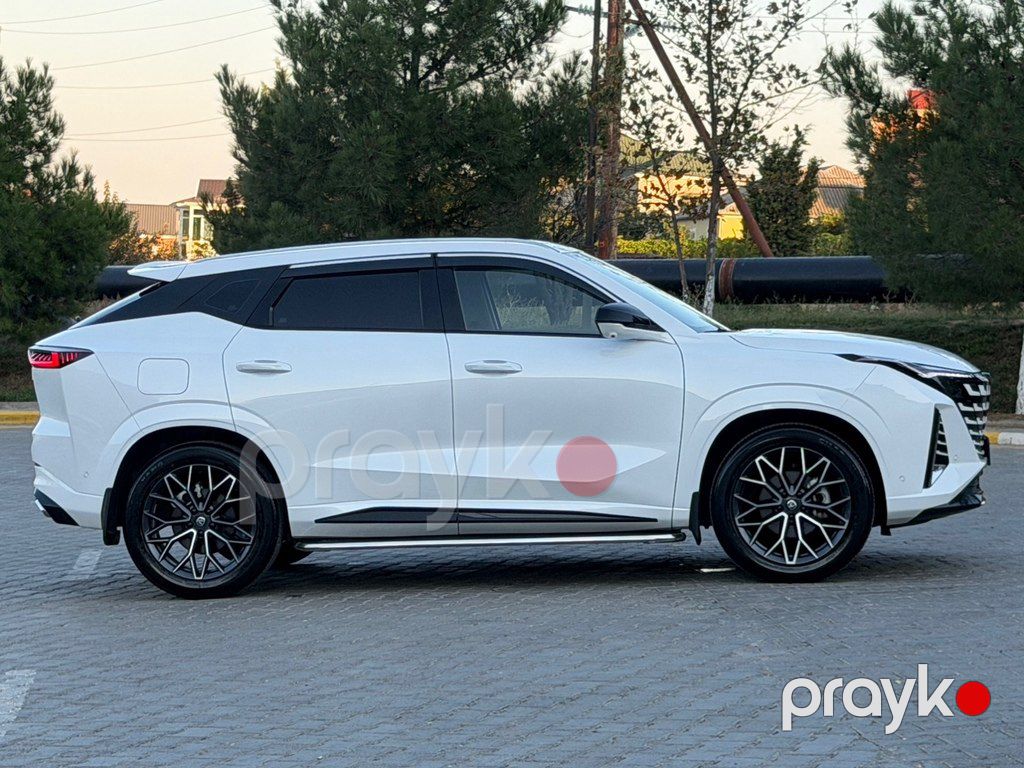 Changan Uni-Z, 1.5 L, 18.4 kWh, 2025 il, 18 746 km — Avtomobillər, Bakı (3)