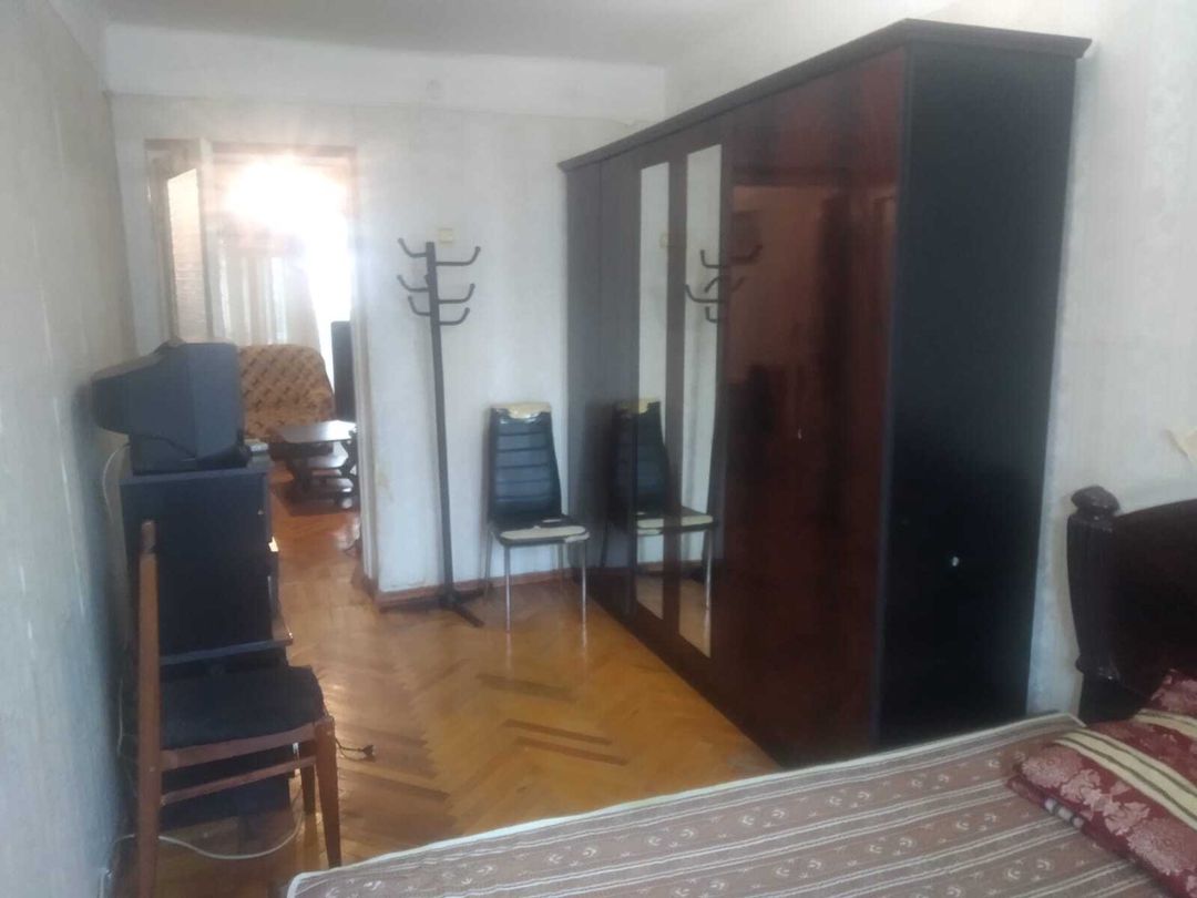 Satılır 2 otaqlı köhnə tikili 60 m² — Mənzil, Bakı (2)