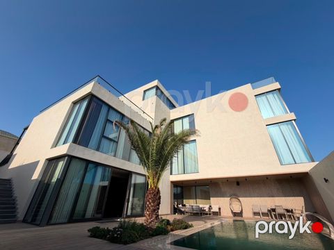 Satılır 12 otaqlı həyət evi/bağ evi 985 m² — Bakı
