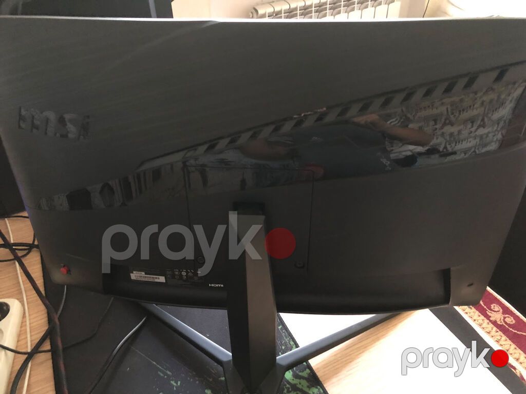 MSI 24 düym 144Hz Curved Gaming Monitor satılır. İdeal vəziyyətdədir — Monitorlər, Bakı (2)