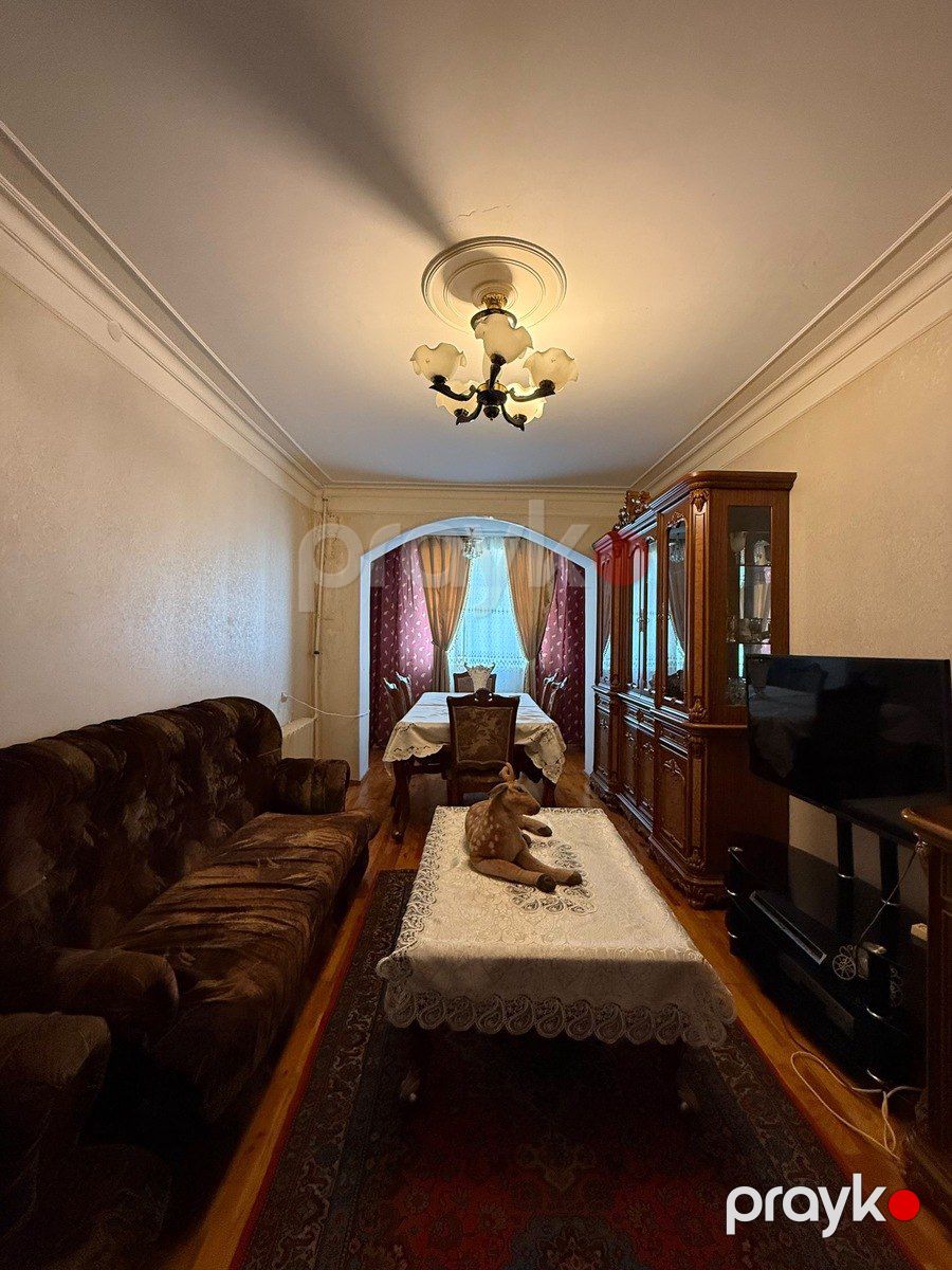 Satılır 4 otaqlı köhnə tikili 95 m² — Mənzil, Bakı (2)