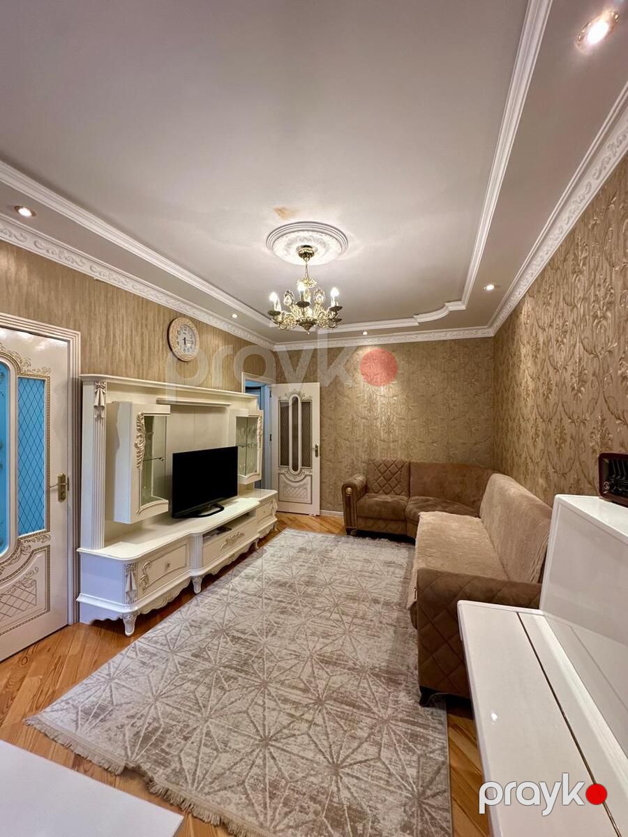 Satılır 2 otaqlı köhnə tikili 55 m² — Mənzil, Bakı (2)