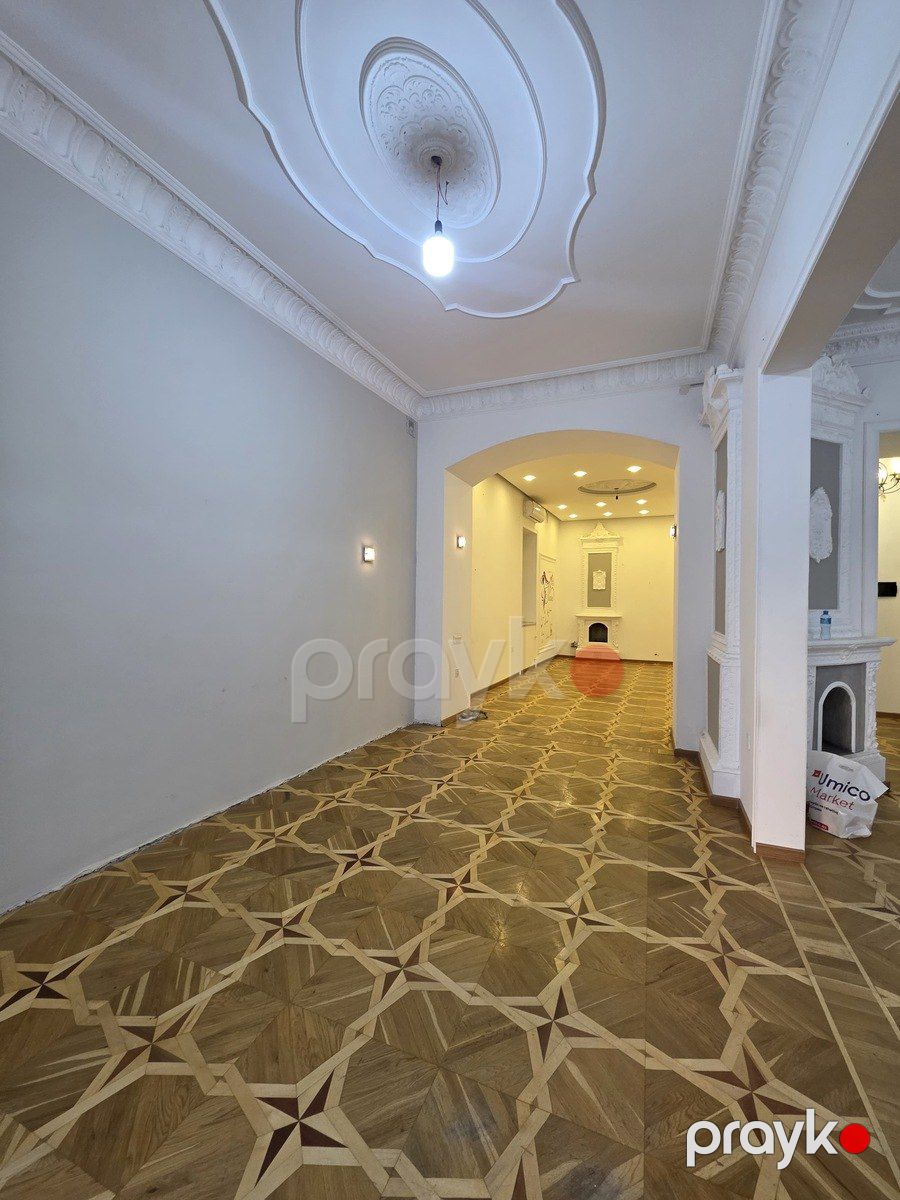 Satılır 4 otaqlı köhnə tikili 110 m² — Mənzil, Bakı (6)