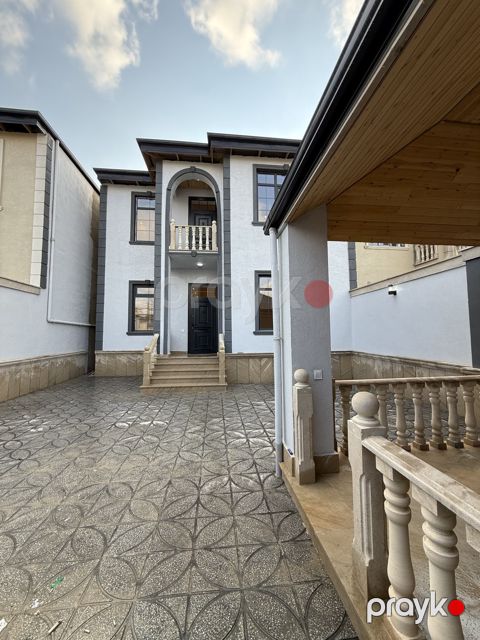 Satılır 6 otaqlı həyət evi/bağ evi 200 m² — Bakı