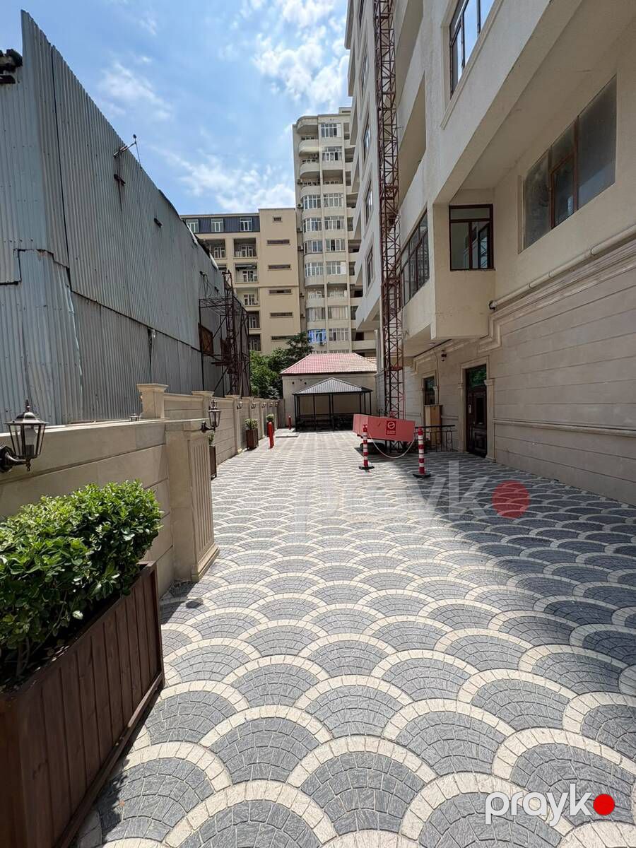Satılır 4 otaqlı yeni tikili 175 m² — Mənzil, Bakı (2)
