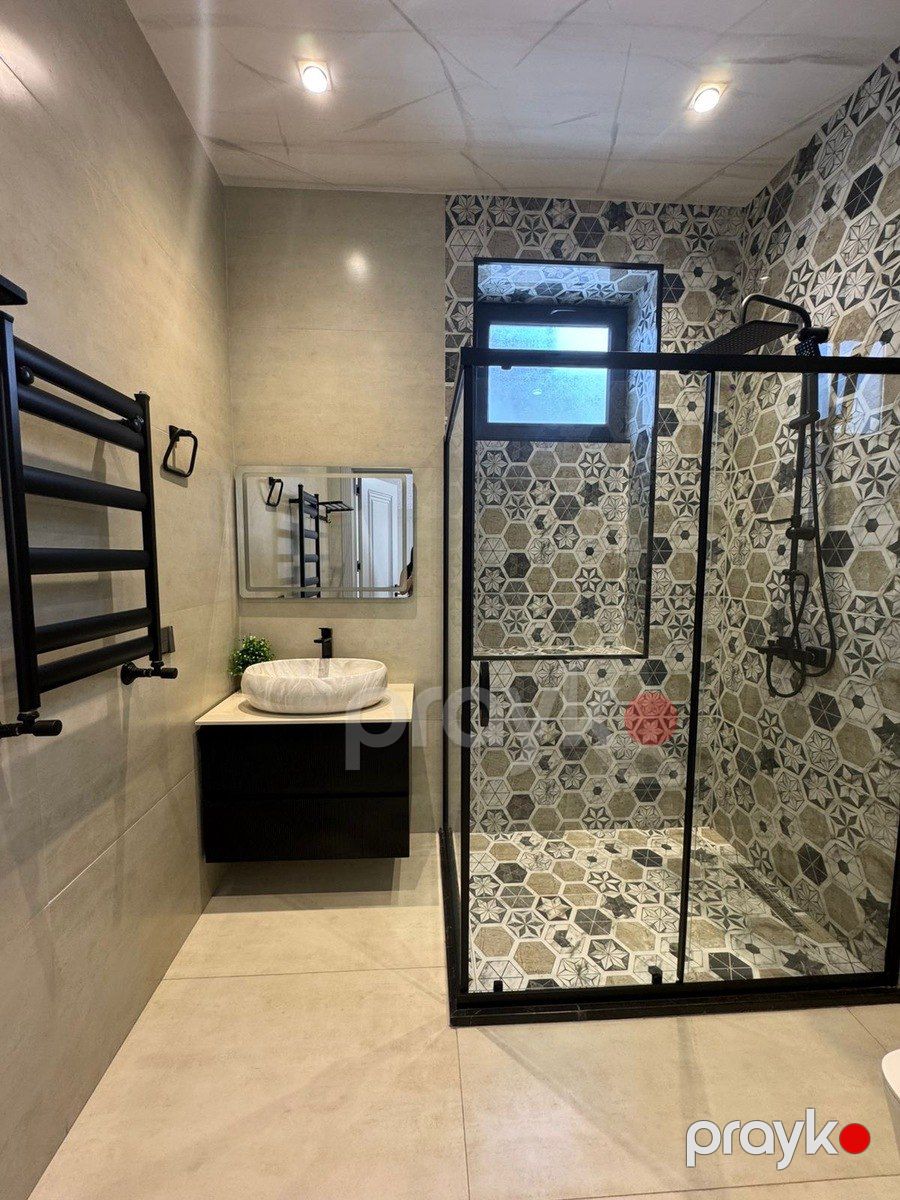 Satılır 4 otaqlı həyət evi/bağ evi 230 m² — Ev, villa, Bakı (9)
