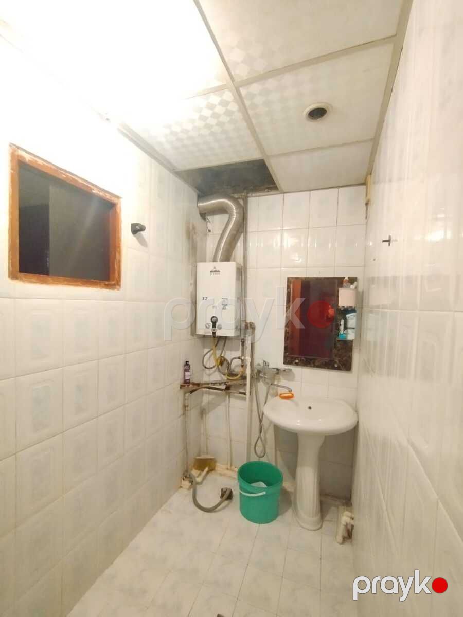 Satılır 4 otaqlı köhnə tikili 100 m² — Mənzil, Bakı (9)