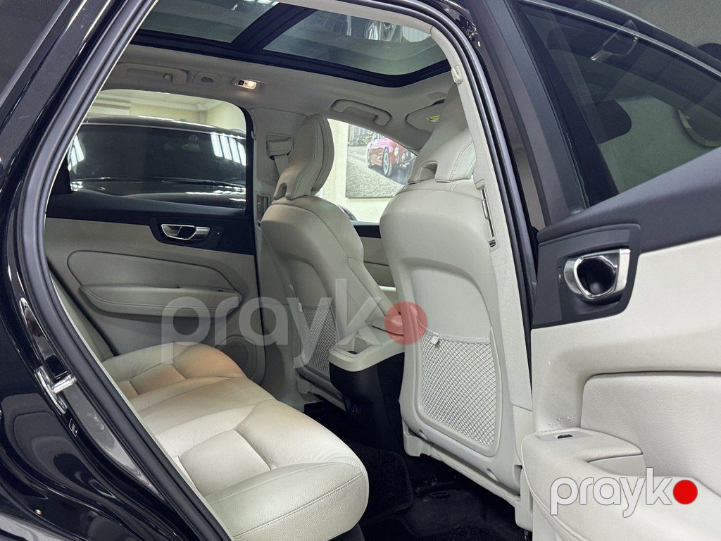 Volvo XC60, 2.0 L, 2020 il, 122 000 km — Avtomobillər, Bakı (11)
