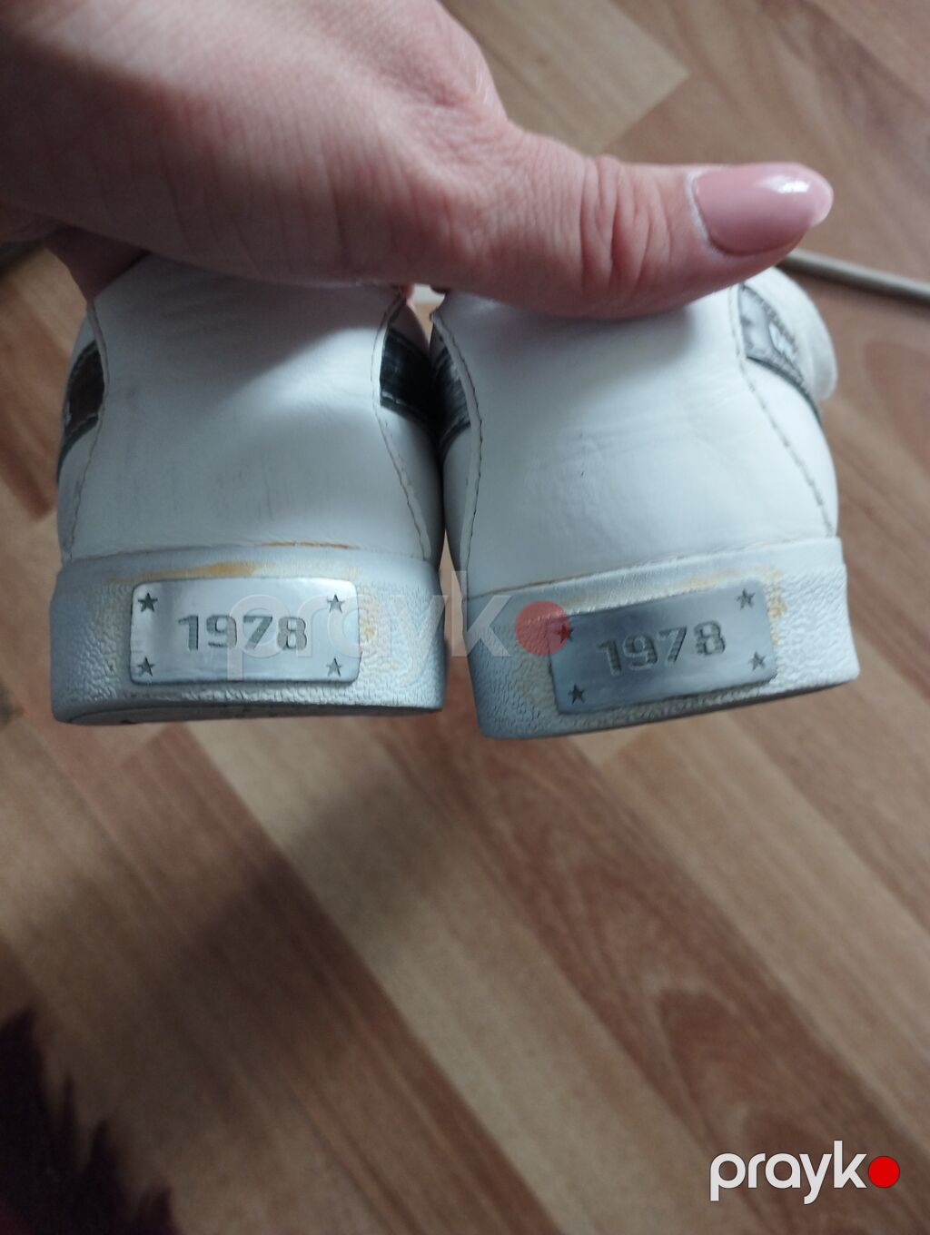 Original Diesel krassovkası. Üstü natural kojadır. 38 razmer. razmer — Krossovkalar, Bakı (4)