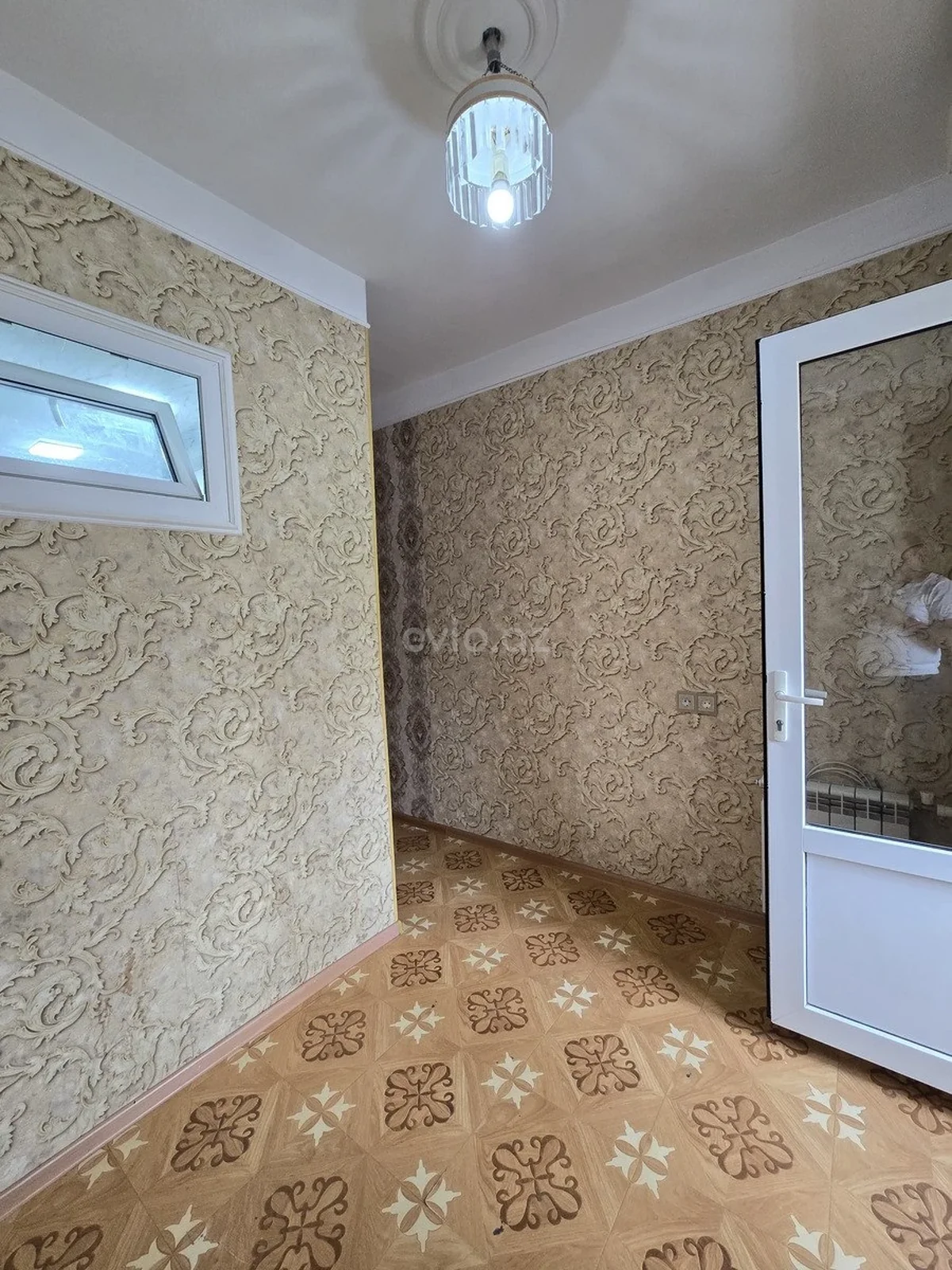 2 otaqlı tam təmirli mənzil satılır Köhnə Günəşli qəsəbəsində — Mənzil, Bakı (4)