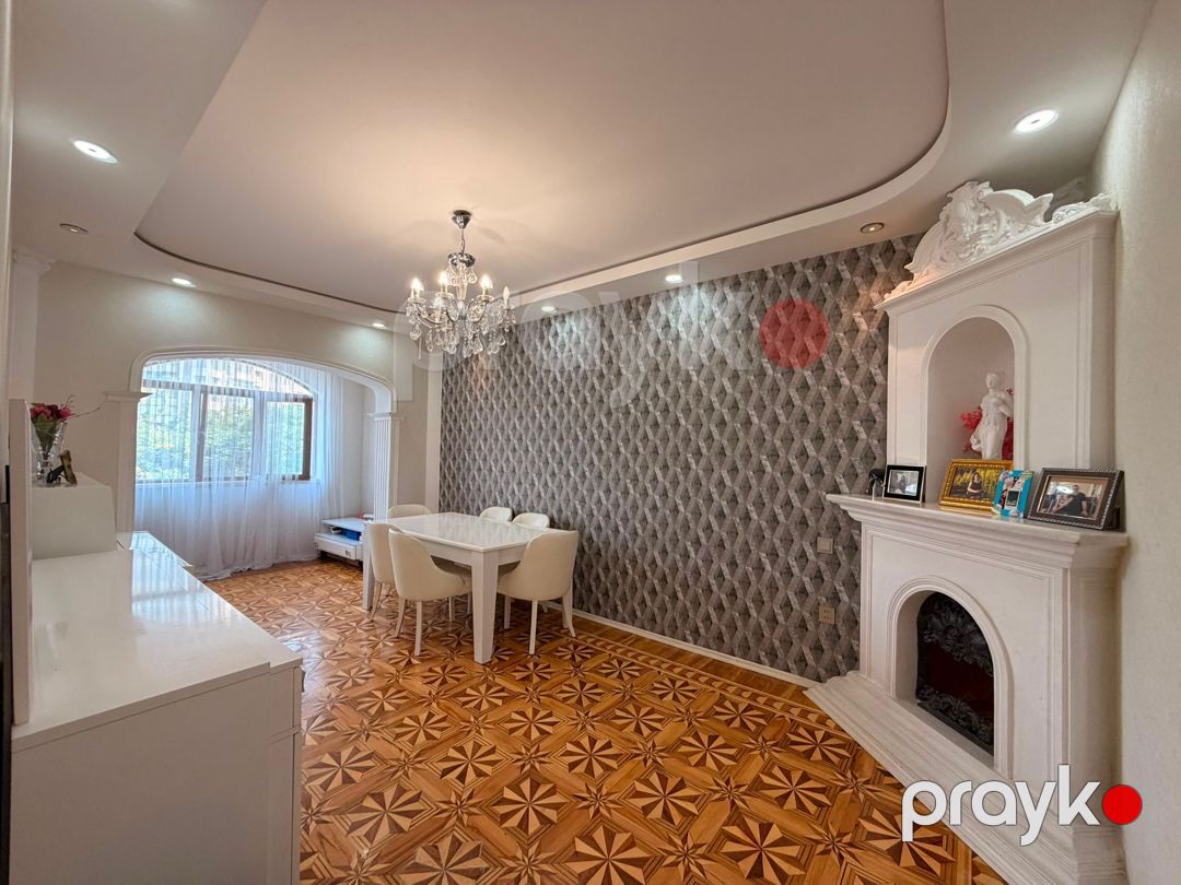 Satılır 4 otaqlı köhnə tikili 113 m² — Mənzil, Bakı (7)