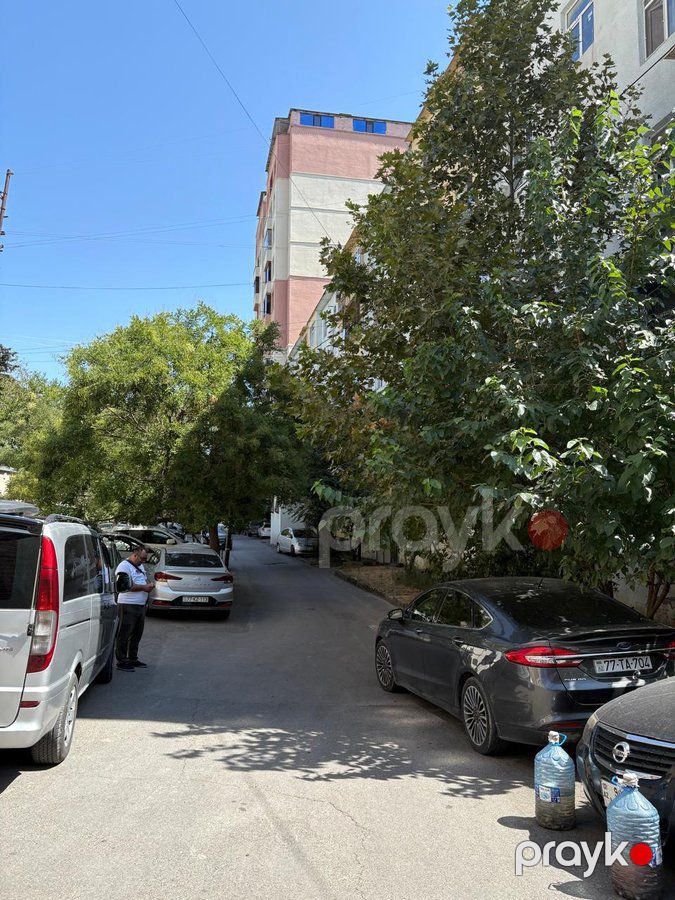 5 otaqlı mənzil, 40 m², Nesimi r. 3mkr Huseynbala Eliyev, Bakı — Mənzil (10)