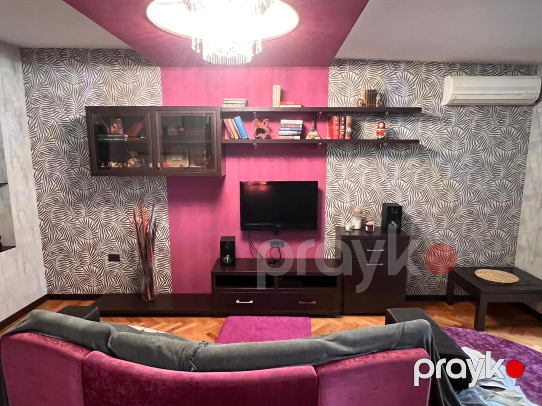 Satılır 2 otaqlı köhnə tikili 45 m² — Mənzil, Bakı (2)