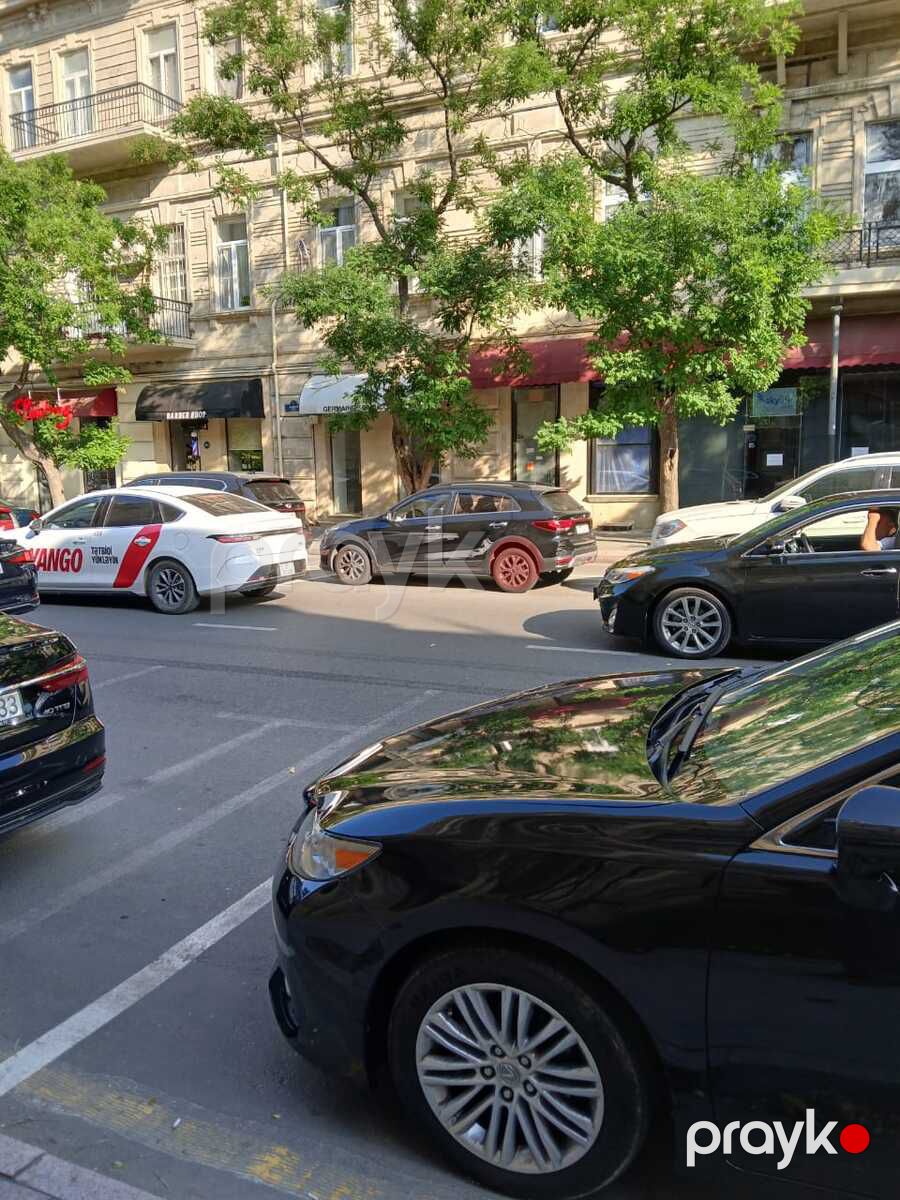 Satılır obyekt 92 m² — Əmlak, Bakı (2)