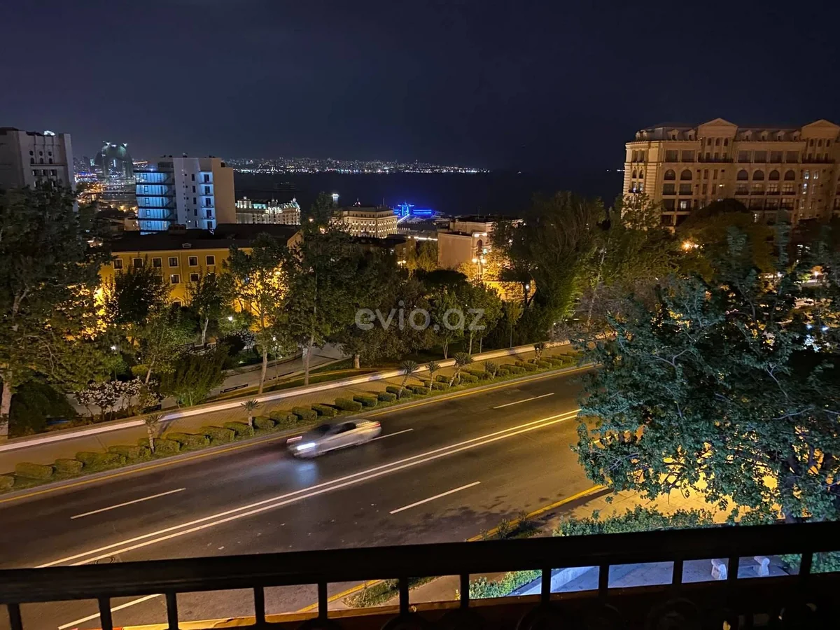 Kirayə 2 otaqlı mənzil İçərişəhər metrosu yaxınlığında — Mənzil, Bakı (10)