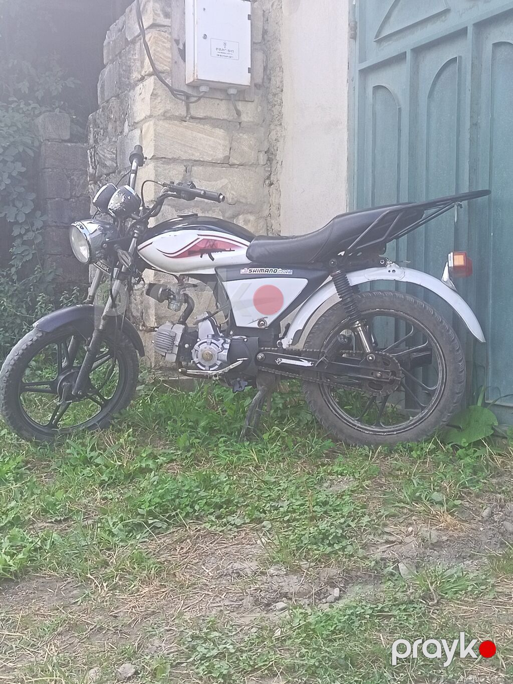 Moped / kiçik motosiklet – benzinli, 4-takt mühərrikli Reng ag qara — Mopedlər və skuterlər, Quba (3)
