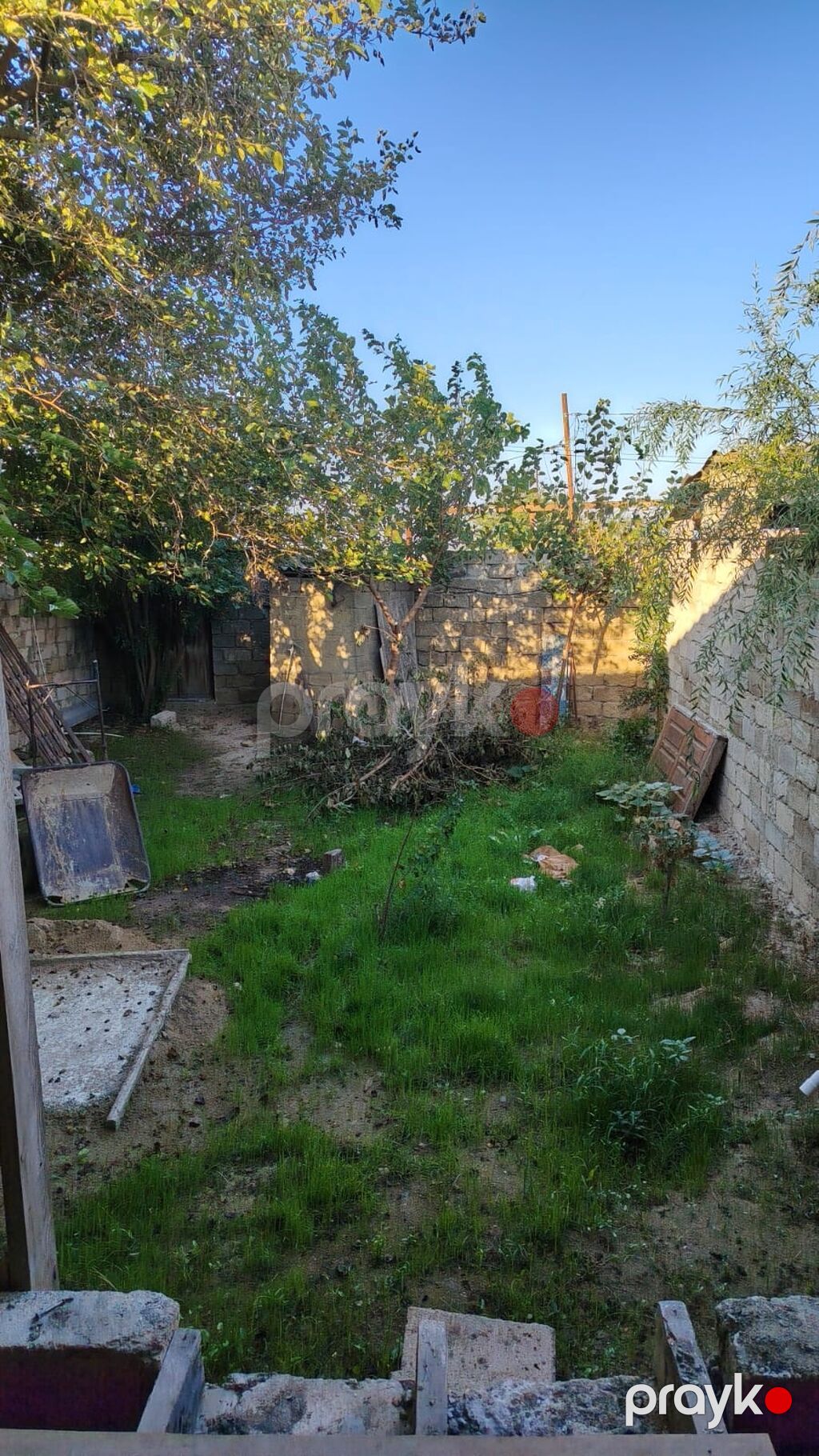 Salam maşataga karvan şadliq evin arxasinda yerlesir.yari tikilidir — Ev, villa, Bakı (5)