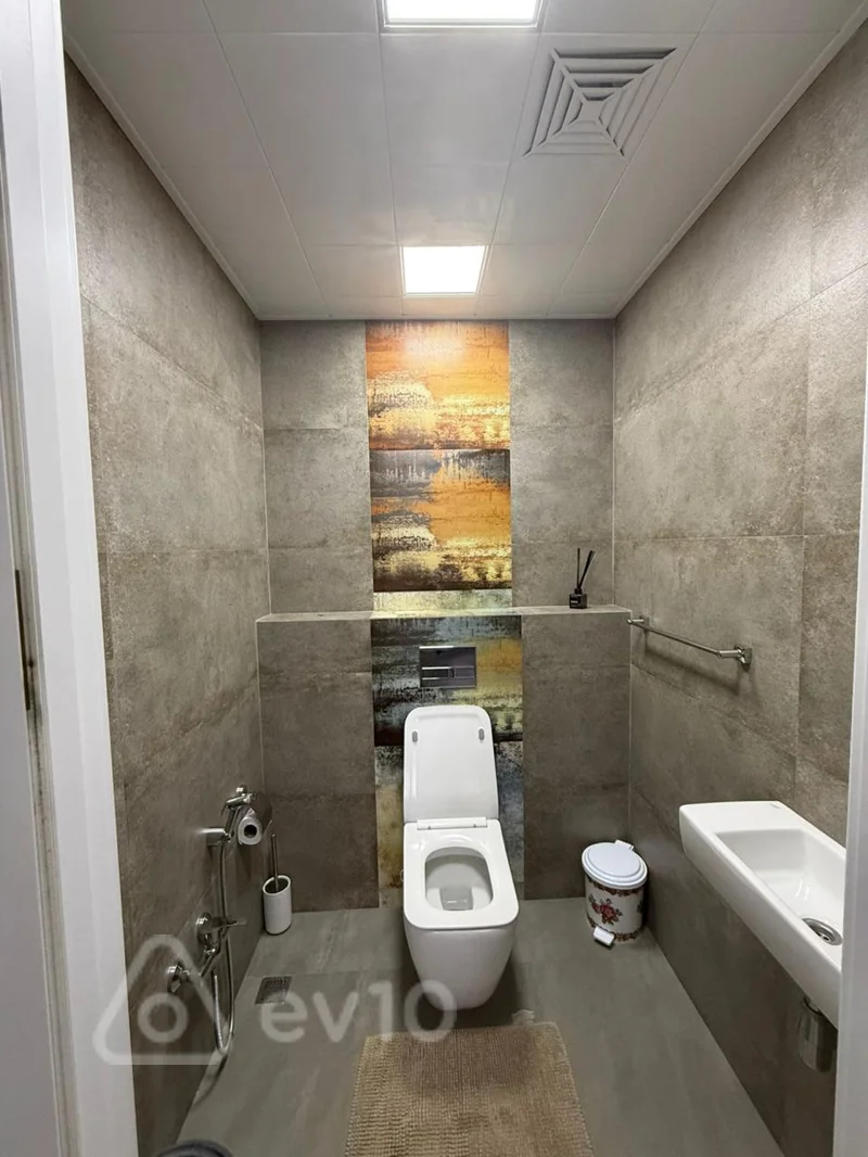 3 otaqlı mənzil, 100 m², Qurban Abbasov küçəsi — kirayə — Mənzil, Bakı (11)