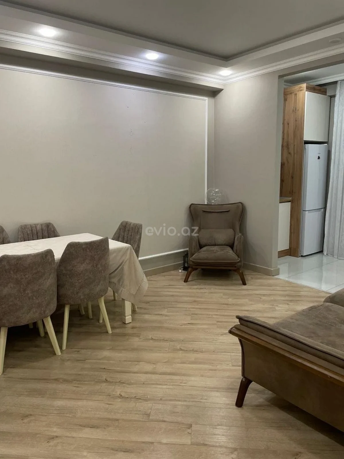 2 otaqlı tam təmirli mənzil satılır 7-ci mikrorayonda — Mənzil, Bakı (5)