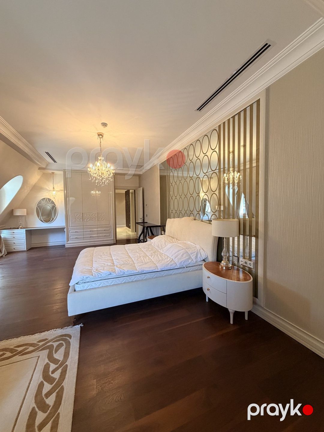 İcarəyə verilir 6 otaqlı köhnə tikili 350 m² — Mənzil, Bakı (10)