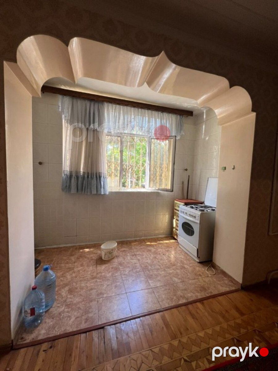 İcarəyə verilir 4 otaqlı köhnə tikili 120 m² — Mənzil, Bakı (8)