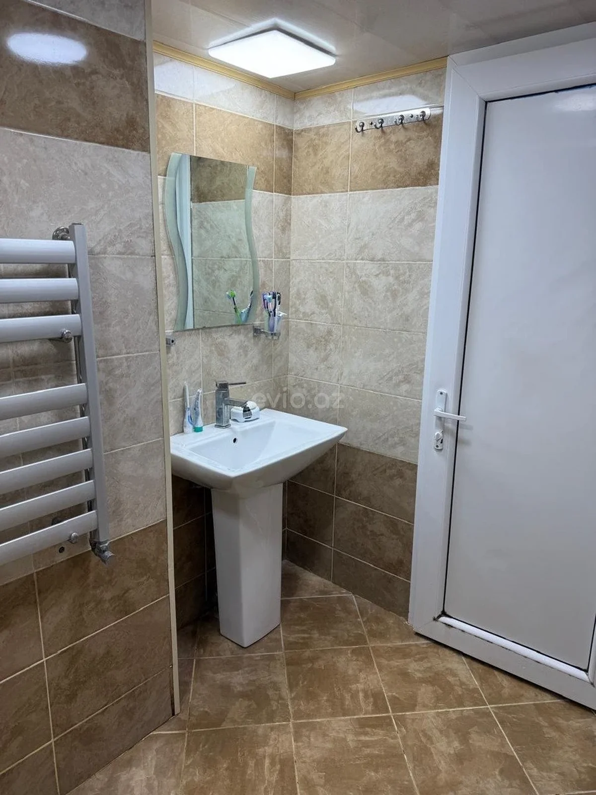 2 otaqlı tam təmirli mənzil satılır Bakıxanov qəsəbəsində — Mənzil, Bakı (6)
