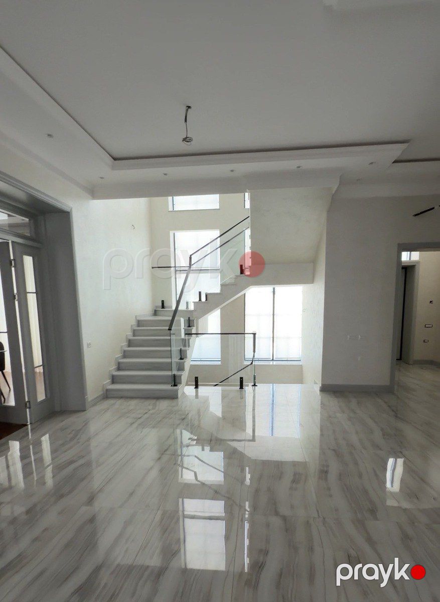 Satılır 7 otaqlı həyət evi/bağ evi 500 m² — Ev, villa, Bakı (8)