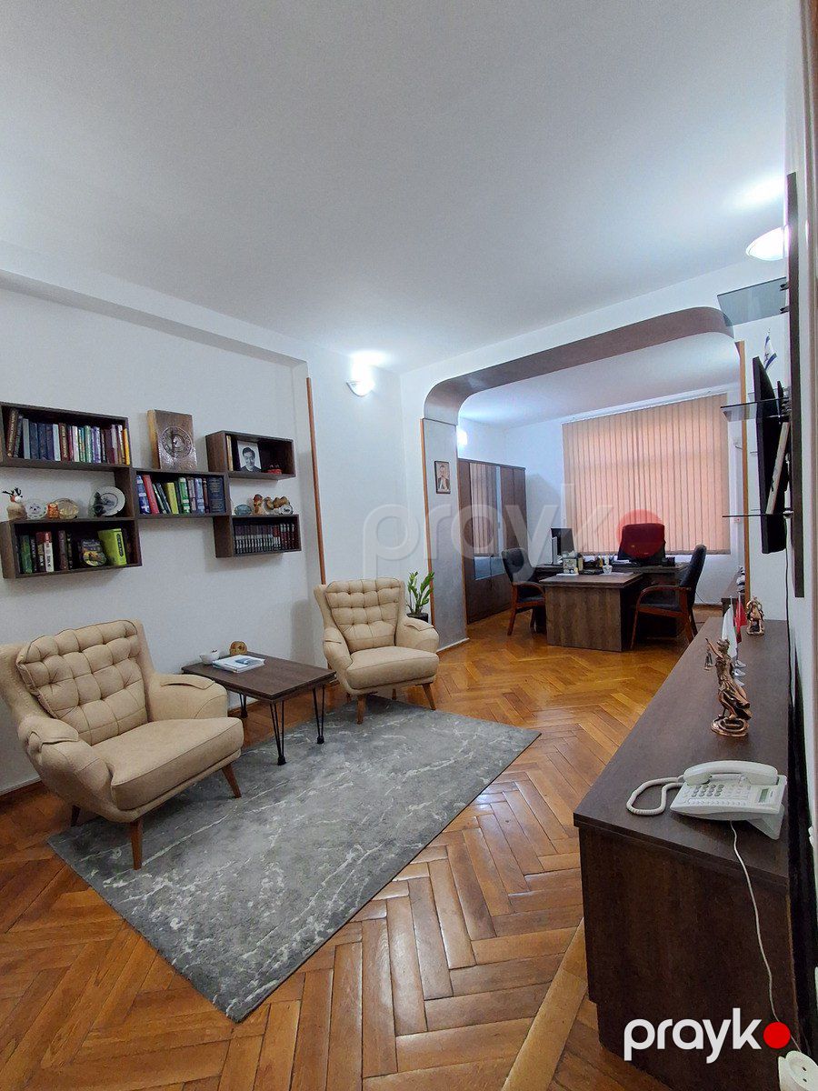 Satılır 3 otaqlı köhnə tikili 100 m² — Mənzil, Bakı (3)