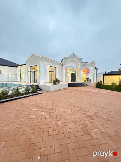 Satılır 5 otaqlı həyət evi/bağ evi 230 m² — Bakı