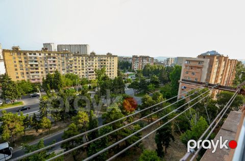 Satılır 3 otaqlı köhnə tikili 70 m² — Bakı
