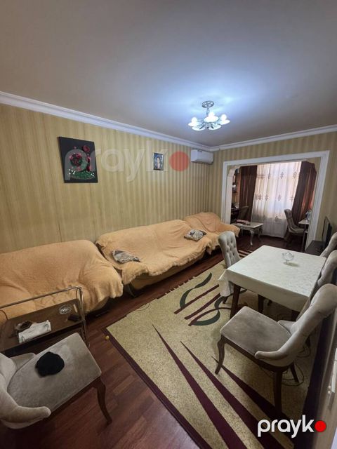 Satılır 3 otaqlı köhnə tikili 85 m² — Bakı