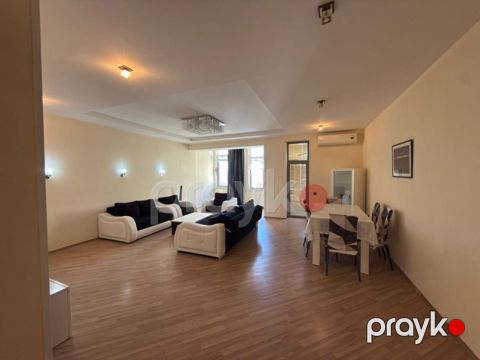 Satılır 4 otaqlı yeni tikili 212 m² — Bakı