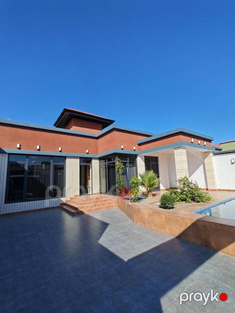 Satılır 4 otaqlı həyət evi/bağ evi 165 m² — Bakı