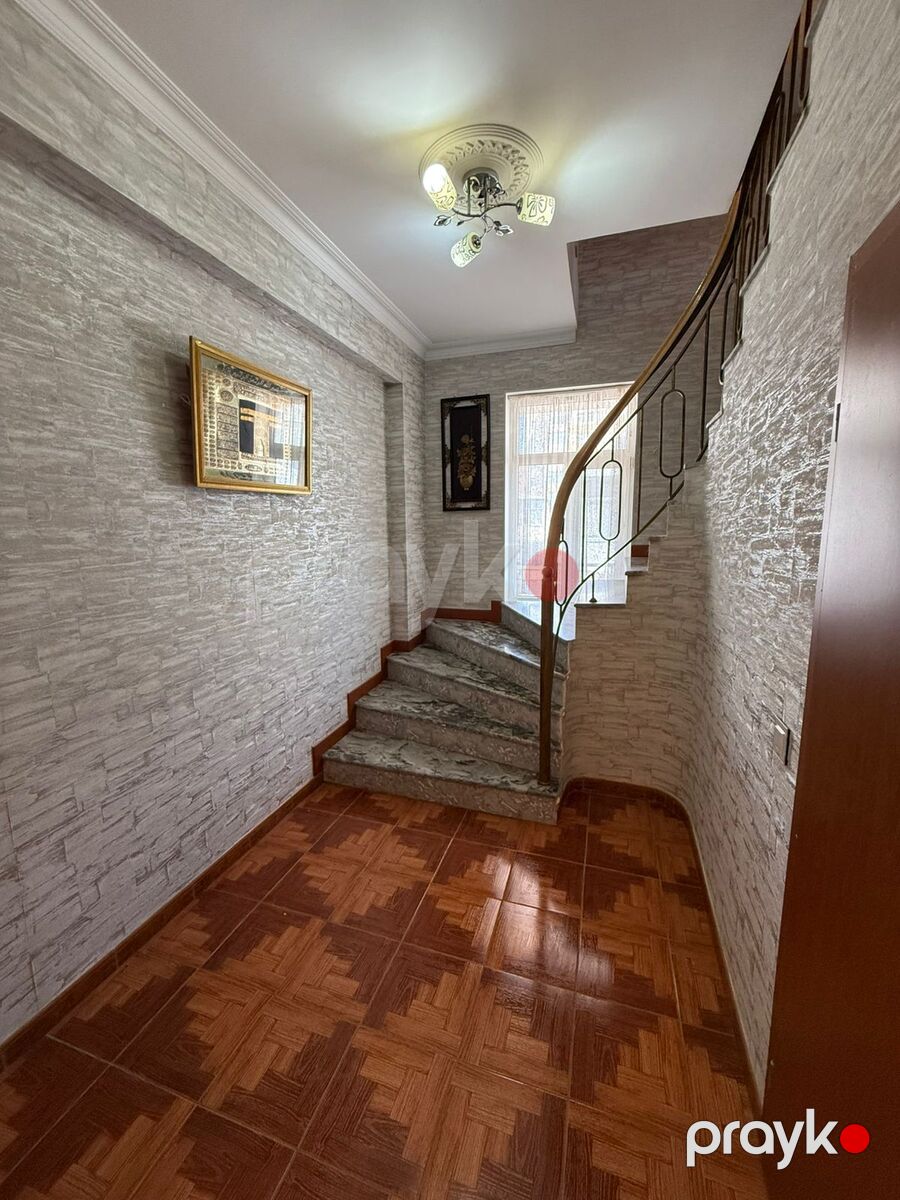 Satılır 5 otaqlı köhnə tikili 240 m² — Mənzil, Bakı (10)