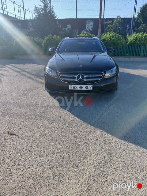 Mercedes E 220 d, 2.0 L, 2019 il, 200 700 km — Bakı