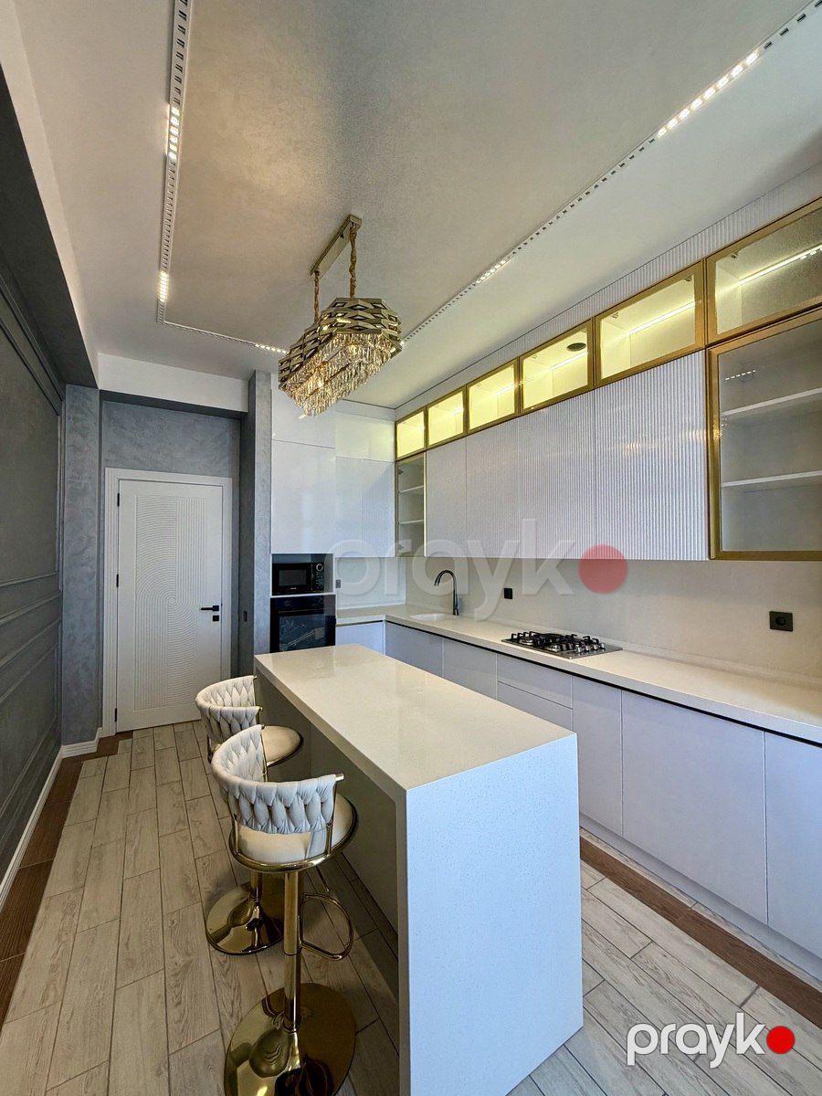 Satılır 3 otaqlı yeni tikili 135 m² — Mənzil, Bakı (2)