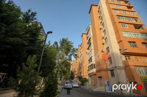 Satılır 3 otaqlı köhnə tikili 60 m² — Bakı