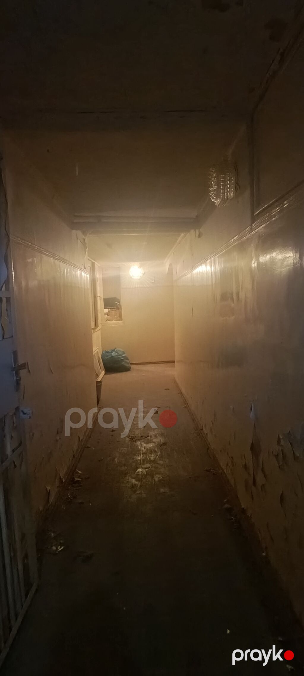 Obyekt/yarımistehsal sahəsi - Geniş betonlanmış həyət: ortasında — Əmlak, Gəncə (3)